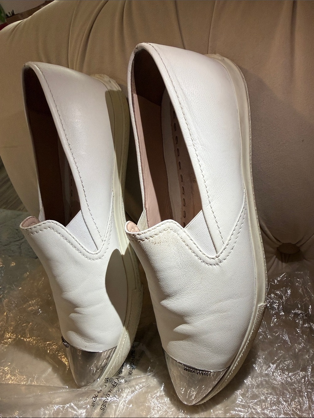 Miu Miu White Leather Slip-On Loafers with Silver Cap Toe Accent - Picture 2 of 3